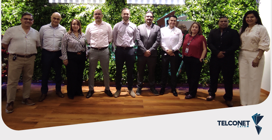 SIEMON REALIZA VISITA OFICIAL A TELCOCITY Y RECORRE AVANCES DEL NUEVO CENTRO DE DATOS III DE TELCONET LATAM